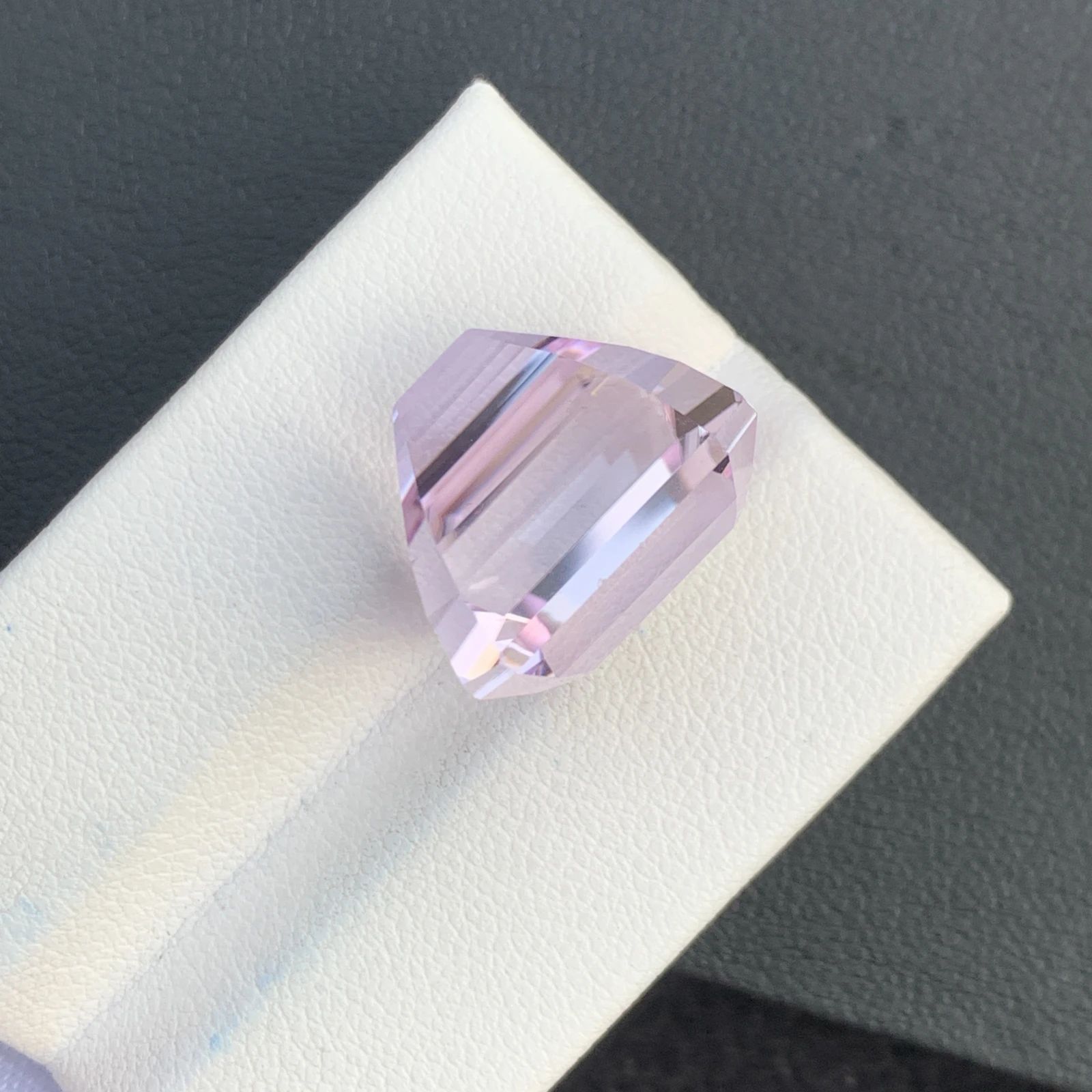 27.23ct Natural Pink Kunzite Faceted Octagon Loose Gemstone For Jewelry Making — view 3